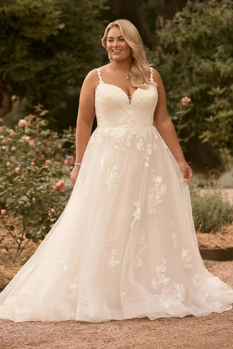 Tips for Plus Size Wedding Dress Shopping! Image