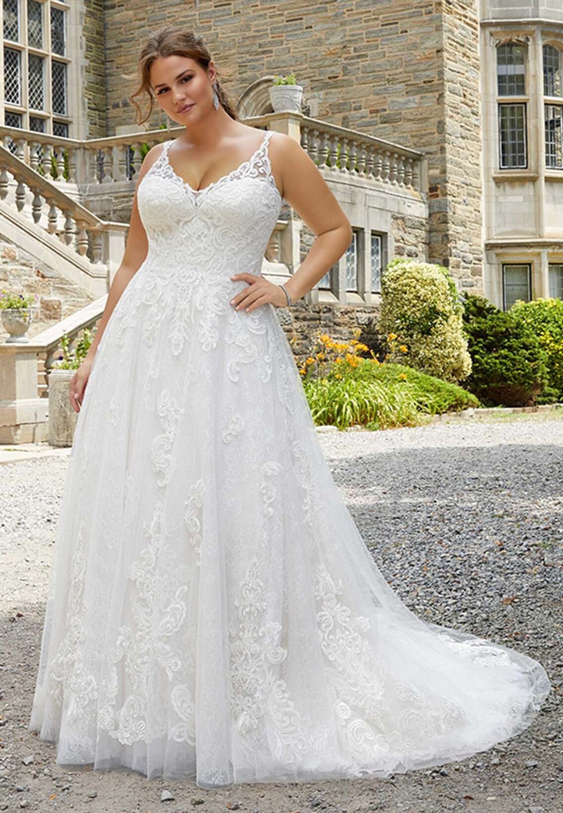 Rosa Clara Trunk Show - Volle's Bridal & Boutique - Chicago Style Weddings