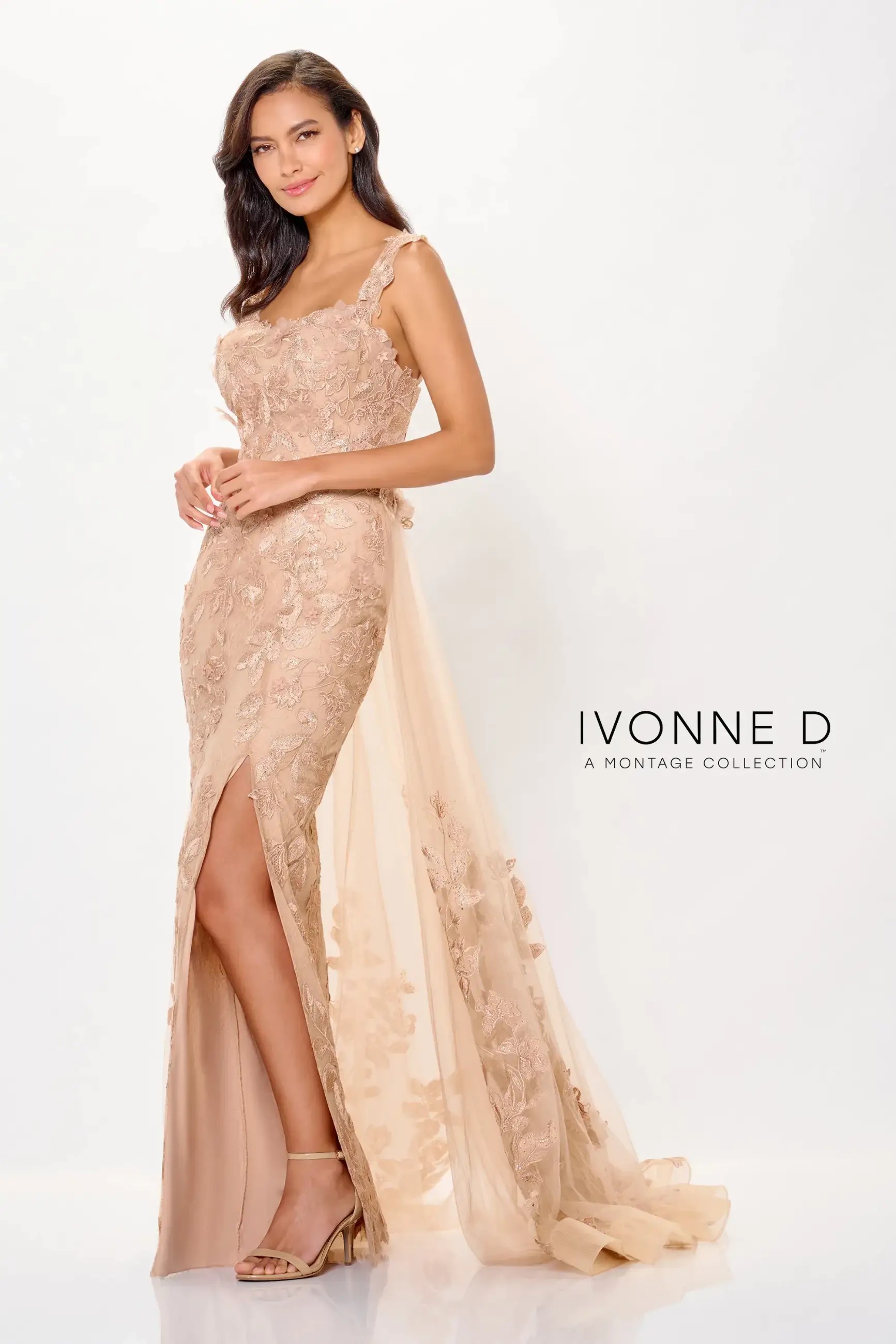 Mother of the Bride Trunk Shows Main Image