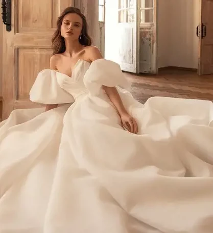 Wona Concept & Eva Lendel Trunk Show Main Image