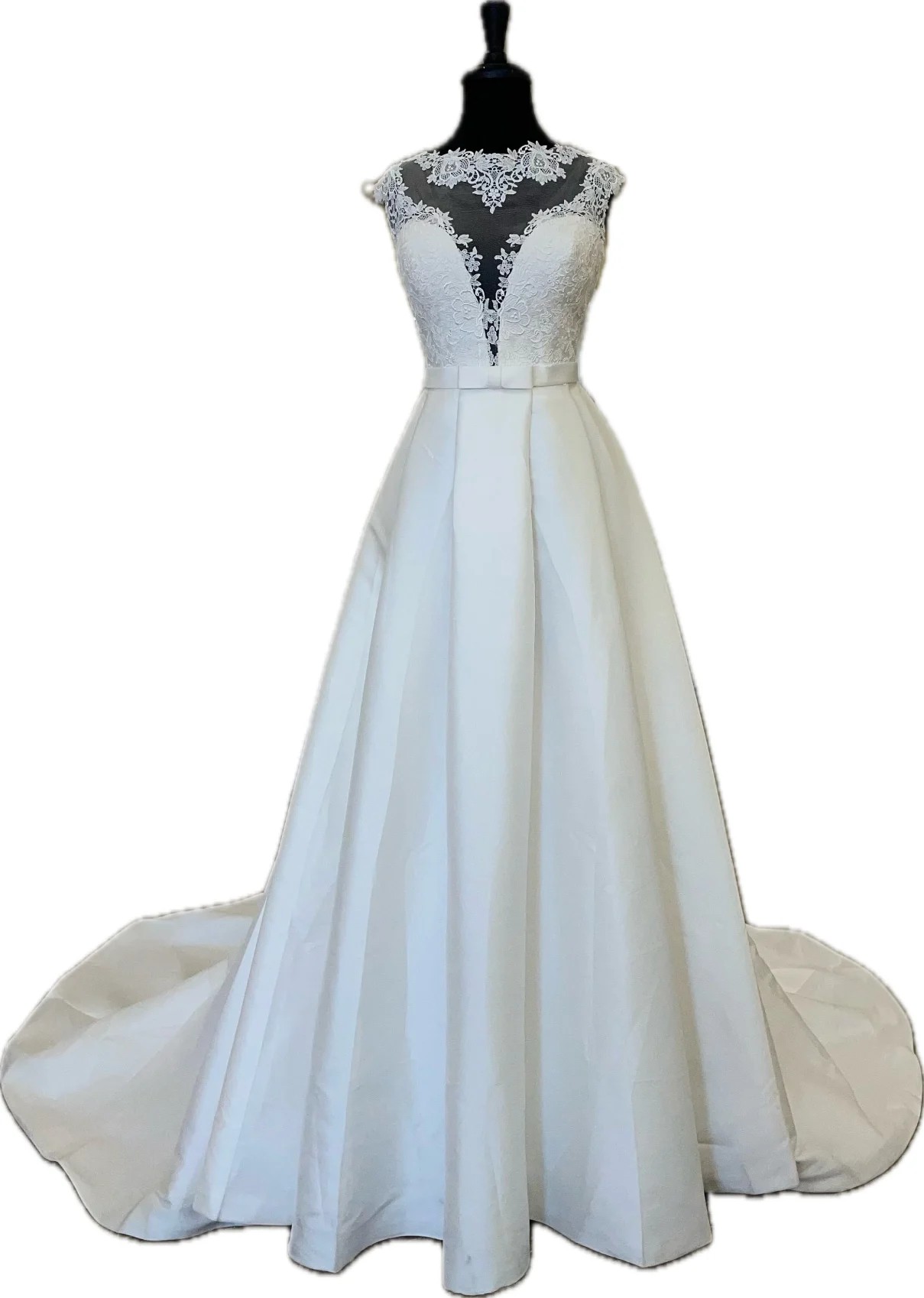 Eva's Bridals International Sale Wedding Gown