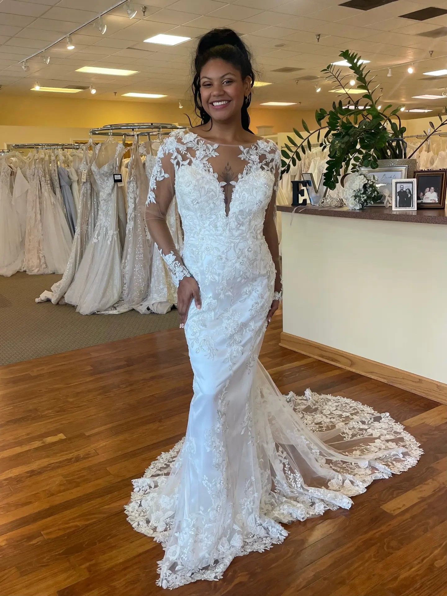 Eva's Bridals International Sale Wedding Gown