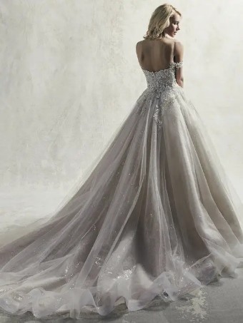 Eva's Bridal International Blaine #1 thumbnail