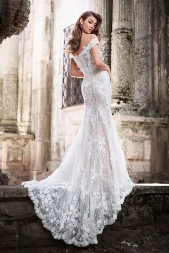 Eva's Bridal International Meredith #1 thumbnail