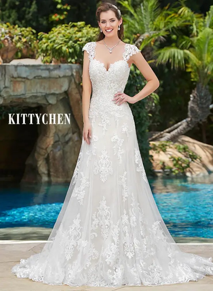 Eva's Bridal International Default Thumbnail Image