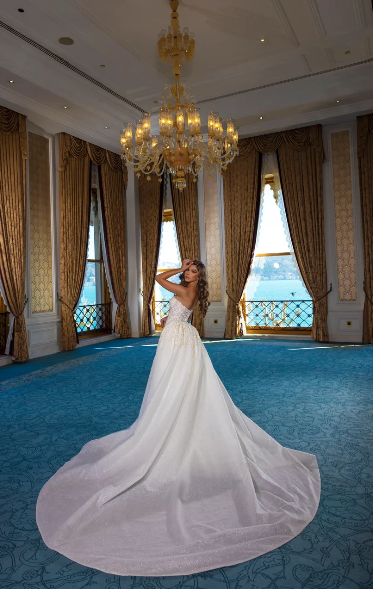 Diamond Collection Backface Thumbnail Image