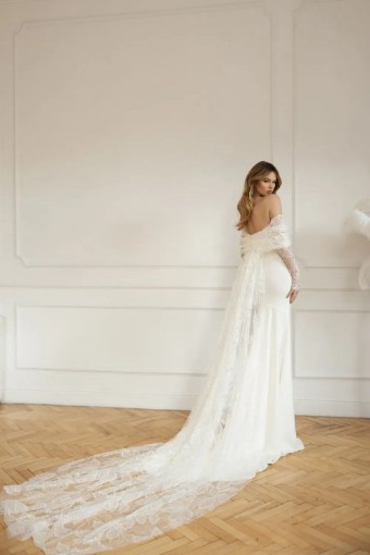 Eva Lendel #1 thumbnail