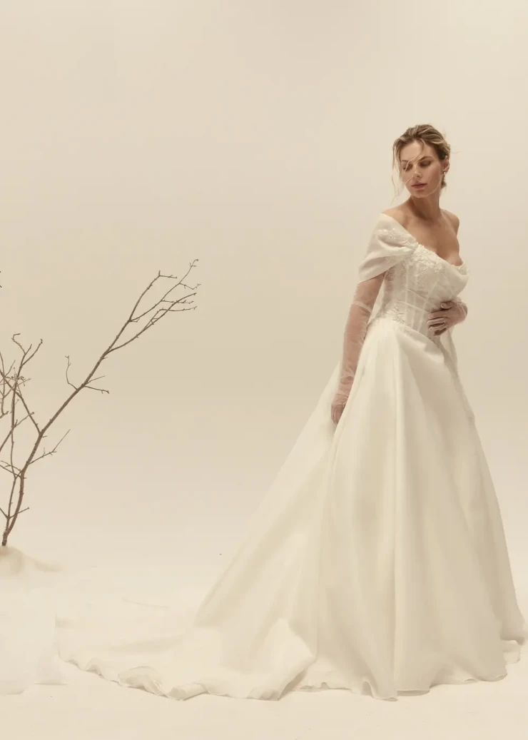 Annarita Couture Nicole Backface Thumbnail Image
